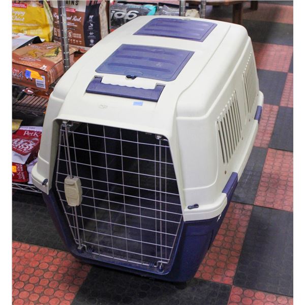 XX-LARGE WHEELS ENCLOSED DOG KENNEL WITH STORAGE