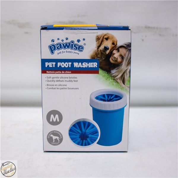 BAILIFF SEIZED: PAWISE PET FOOT WASHER SIZE MED