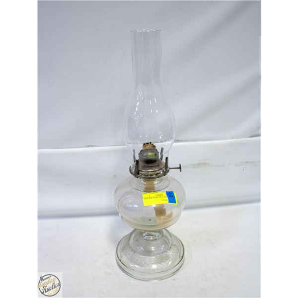 VINTAGE GLASS OIL LAMP