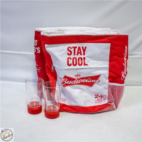 3 VINTAGE BUDWEISER COOLER BAGS WITH 2 BUDWEISER L
