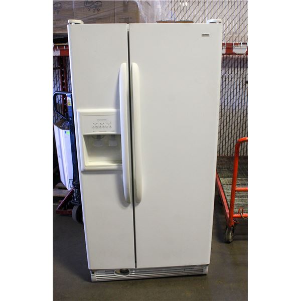 KENMORE FRENCH DOOR FRIDGE W. ICE/WATER DISPENSER