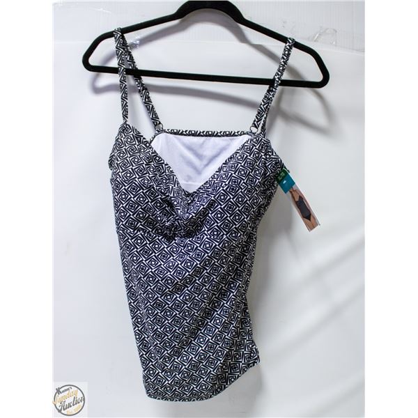 BRAND NEW CHRISTINA WOMENS XL SWIMSUIT TOP