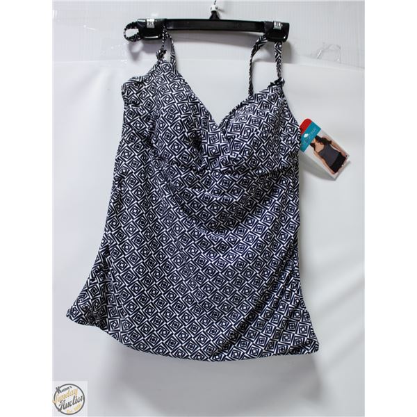 BRAND NEW CHRISTINA WOMENS MED SWIMSUIT TOP