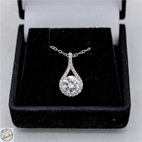 #5171-1.00 CT IN CENTER OF TEAR DROP