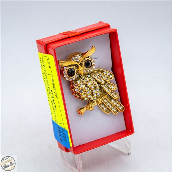 NEW LARGE OWL BROOCH GOLD TONE IRIDESCENT