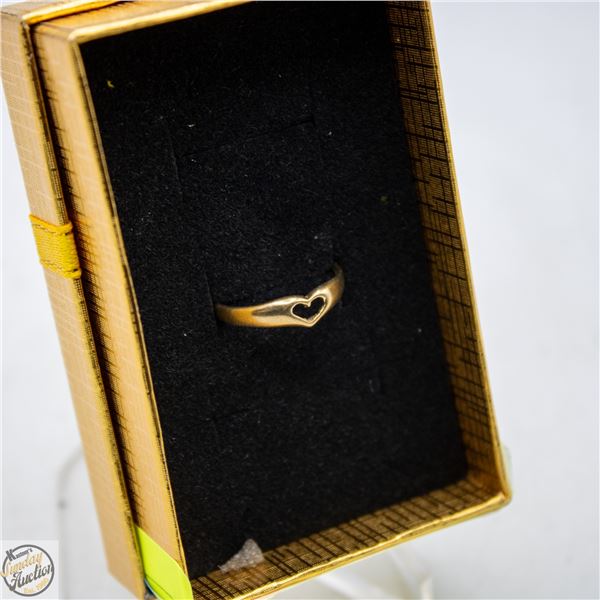 VINTAGE 10K GOLD WOMANS HEART RING 1.20 GRAM
