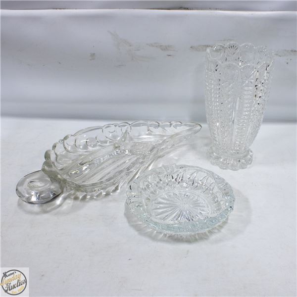 VINTAGE CLEAR HEAVY CUT CRYSTAL PRESSED GLASS