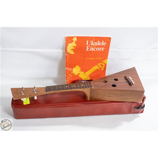 VINTAGE NORTHERN UKULELE CANADA IN ORIGINAL CASE