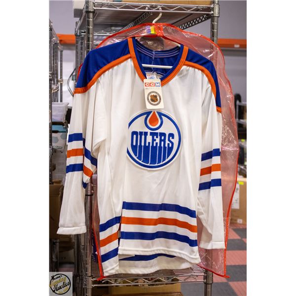 VINTAGE WHITE EDMONTON OILERS JERSEY MED