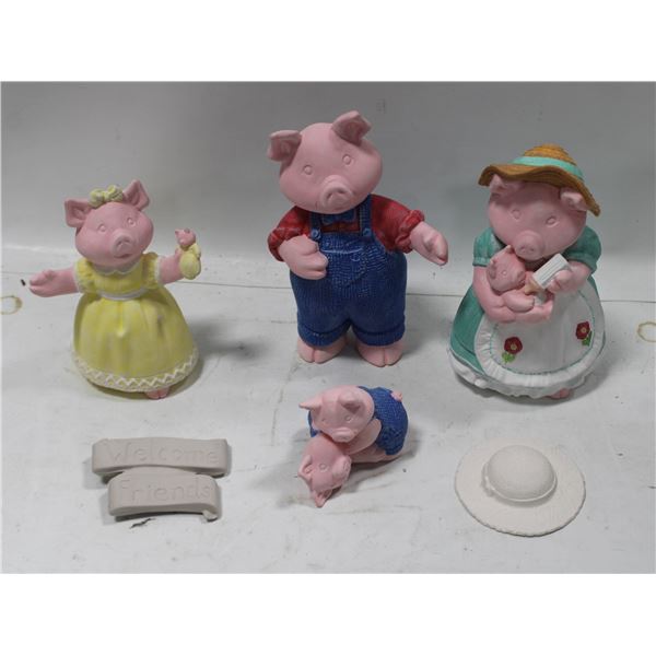 LOT OF CERAMIC PIGGYS