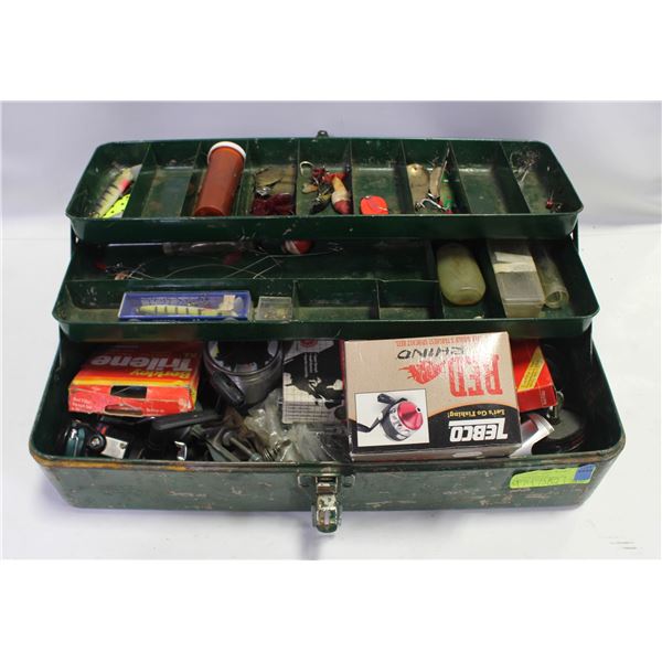 FISHING BOX WITH CONTENTS