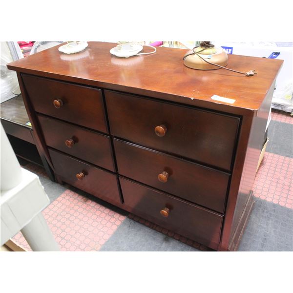 6 DRAWER SOLID WOOD BEDROOM DRESSER