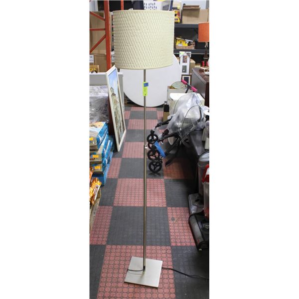 LIVING ROOM LAMP