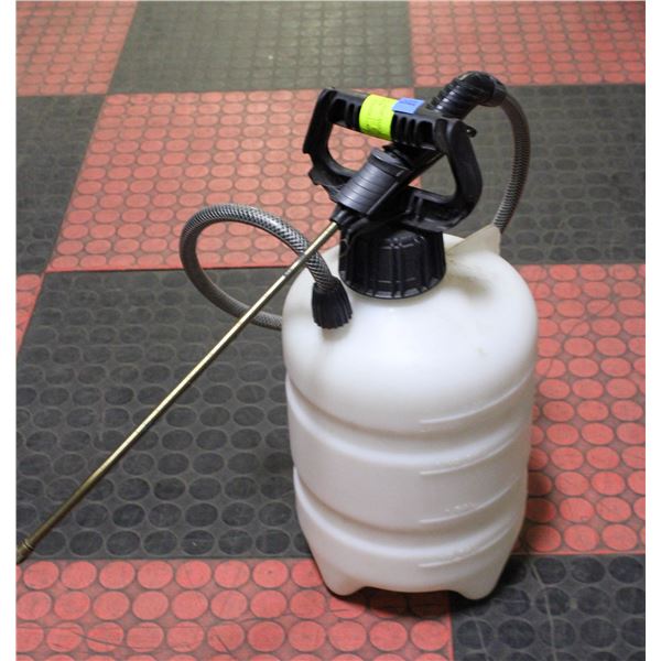 PLASTIC PUMP SPRAYER