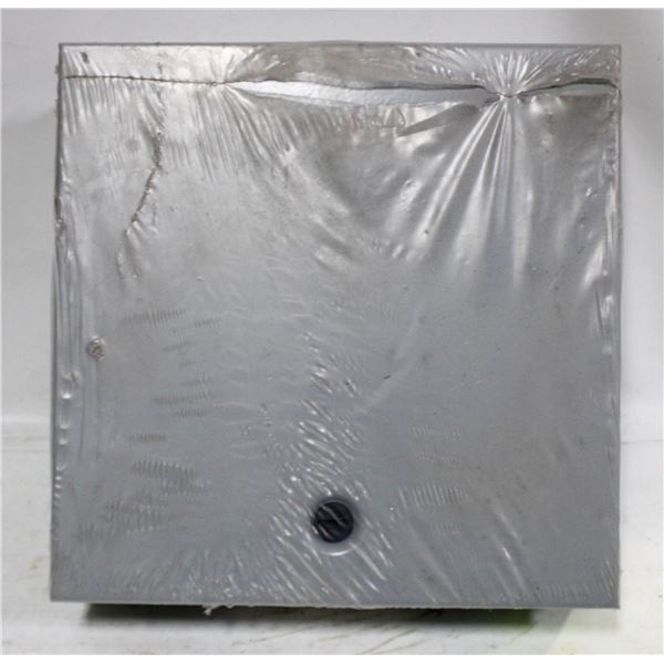 NEW SEALED HOFFMAN HINGED CVR PULL BOX