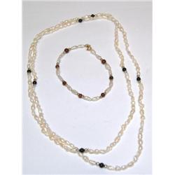 Fresh Water Pearl Necklace & Bracelet