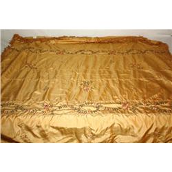 5 Gold Silk Throws