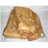 Image 2 : 5 Gold Silk Throws