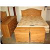 Image 3 : Bedroom Set w/ Full Size Bed