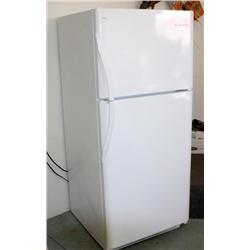 Frigidaire Fridge& Freezer 69" Tall