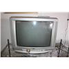 Image 1 : 27" JVC TV w/Remote