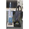 Image 1 : Lot of 2 Misc Vacuums