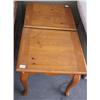 Image 1 : 2 End Tables