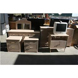 Bedroom Set w/ TV