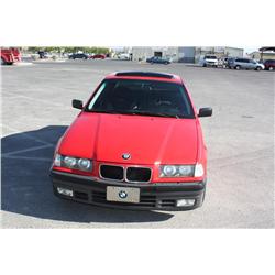 1993 BMW 318i Car