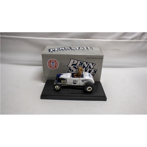 ERTL 1932 FORD STREET ROD PENNSTATE COLORS WHITE