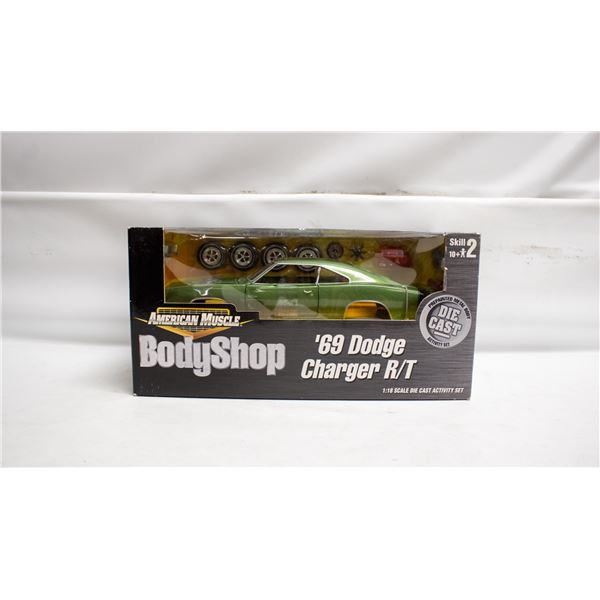 AMERICAN MUSCLE 1969 DODGE CHARGER R/T BODY SHOP