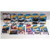 Image 1 : FLAT OF 12 ASSORTED HOTWHEELS