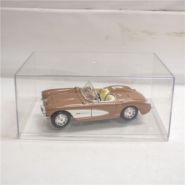 MAISTO 1957 CHEV CORVETTE F1 (NO BOX DISPLAY CASE)