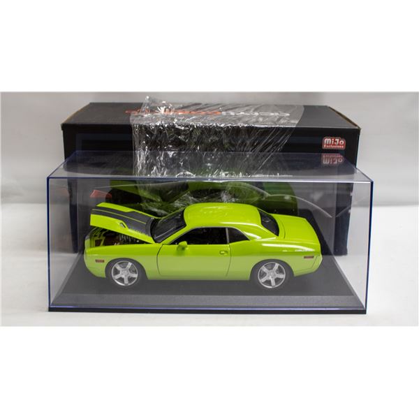 HWY 61 50576 2006 DODGE CHALLENGER CONCEPT