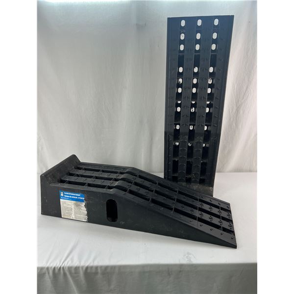 Power Fist Vehicle Ramps