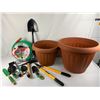 Image 1 : Gardening Lot