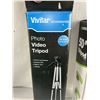 Image 2 : 50" Vivitar and Sima Tripods