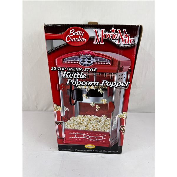 Betty Crocker 20-Cup Cinema-Style Kettle Popcorn Popper