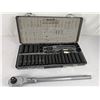 Image 2 : Mastercraft Maximum Impact Socket Set and Torque Wrench