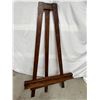 Image 5 : Giant Wooden Easel