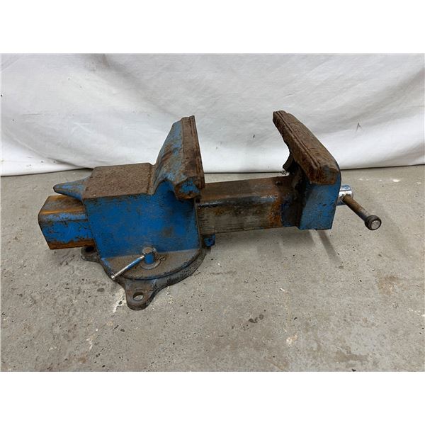 Bench Vice