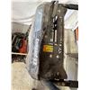 Image 2 : Compact 22 Snowblower
