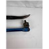 Image 2 : Breaker Bar and Pry Bar
