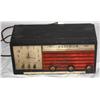 Image 4 : Antique Radio