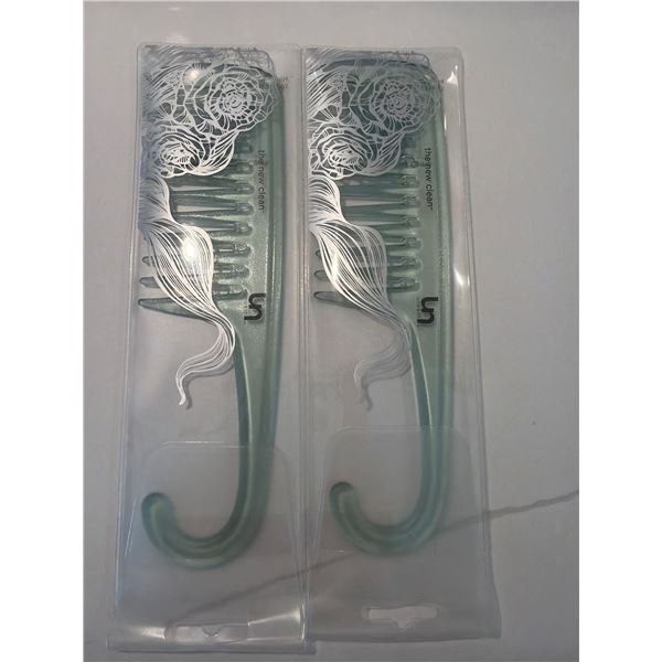 Unwashed the new clean combs