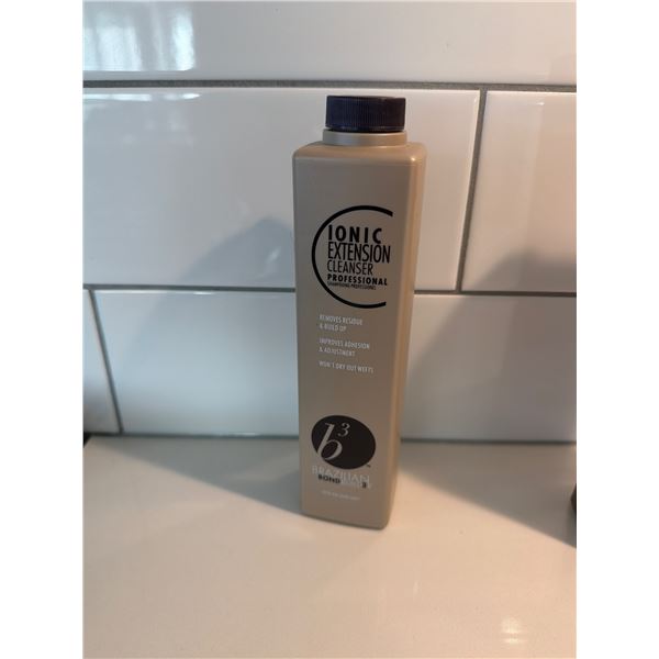 Ionic extension, cleanser, professional removes residue and buildup 350ML