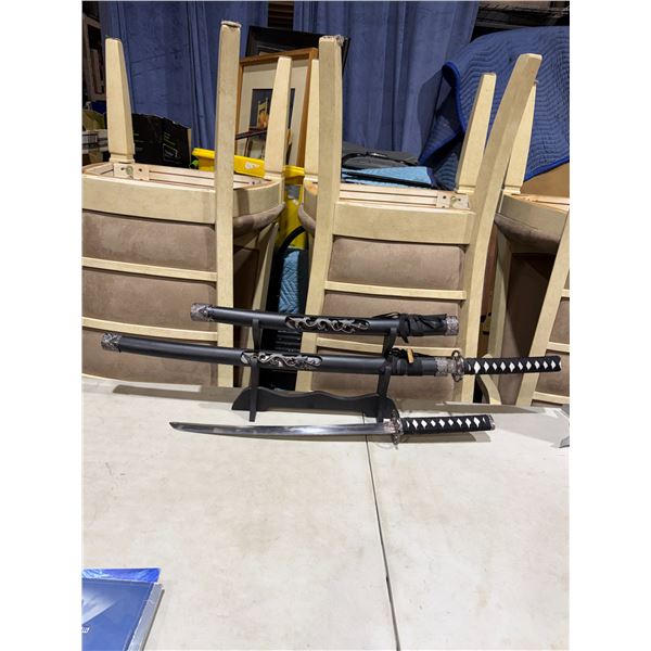 Sword set