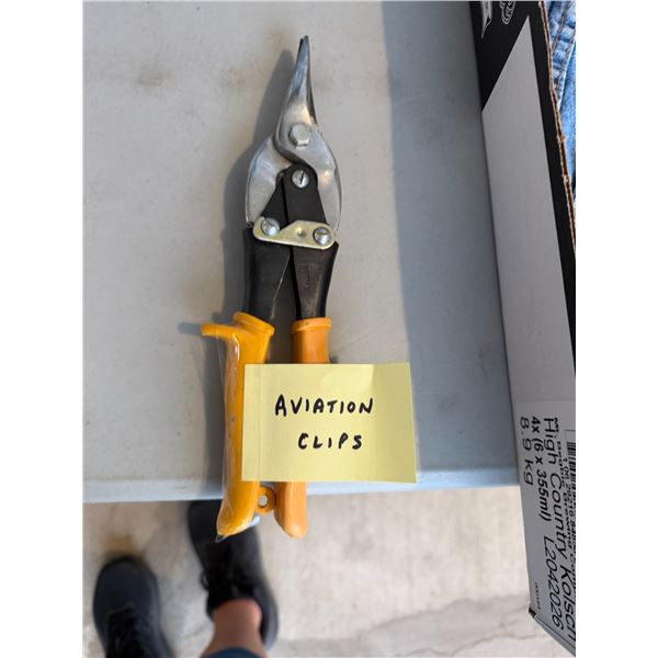 Aviation snips