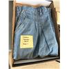 Image 1 : Women's Nevada jeans size 19