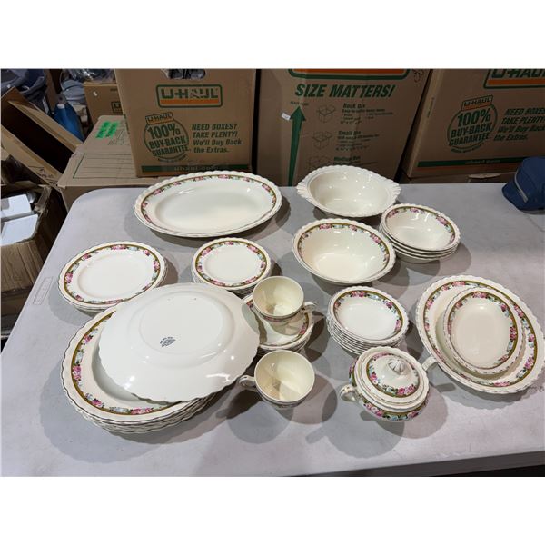 J&G Meakin  dishes England